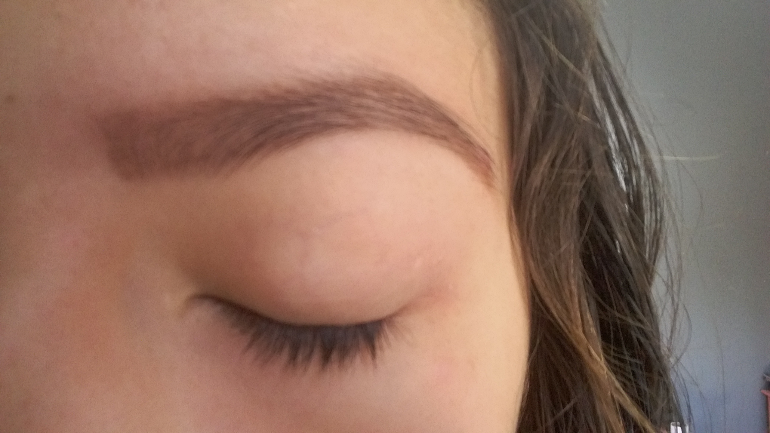 como-tener-unas-cejas-bonitas--002